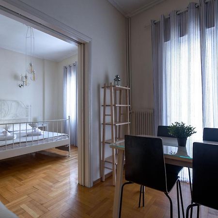 Beautiful 2Bd Apartment Near Historic Center Of Athene Buitenkant foto