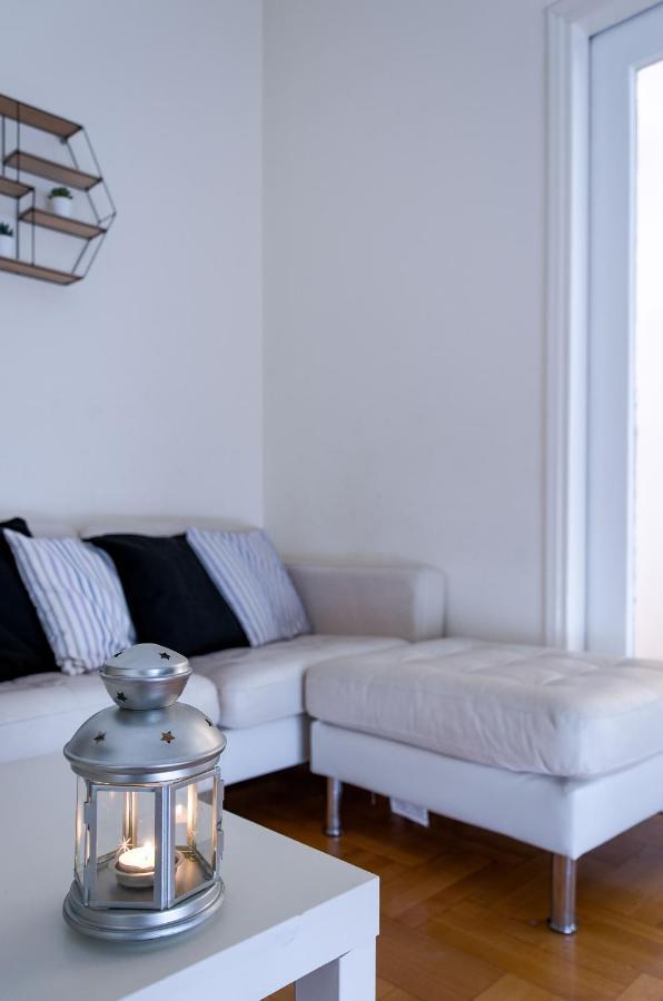 Beautiful 2Bd Apartment Near Historic Center Of Athene Buitenkant foto