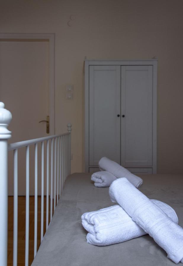Beautiful 2Bd Apartment Near Historic Center Of Athene Buitenkant foto
