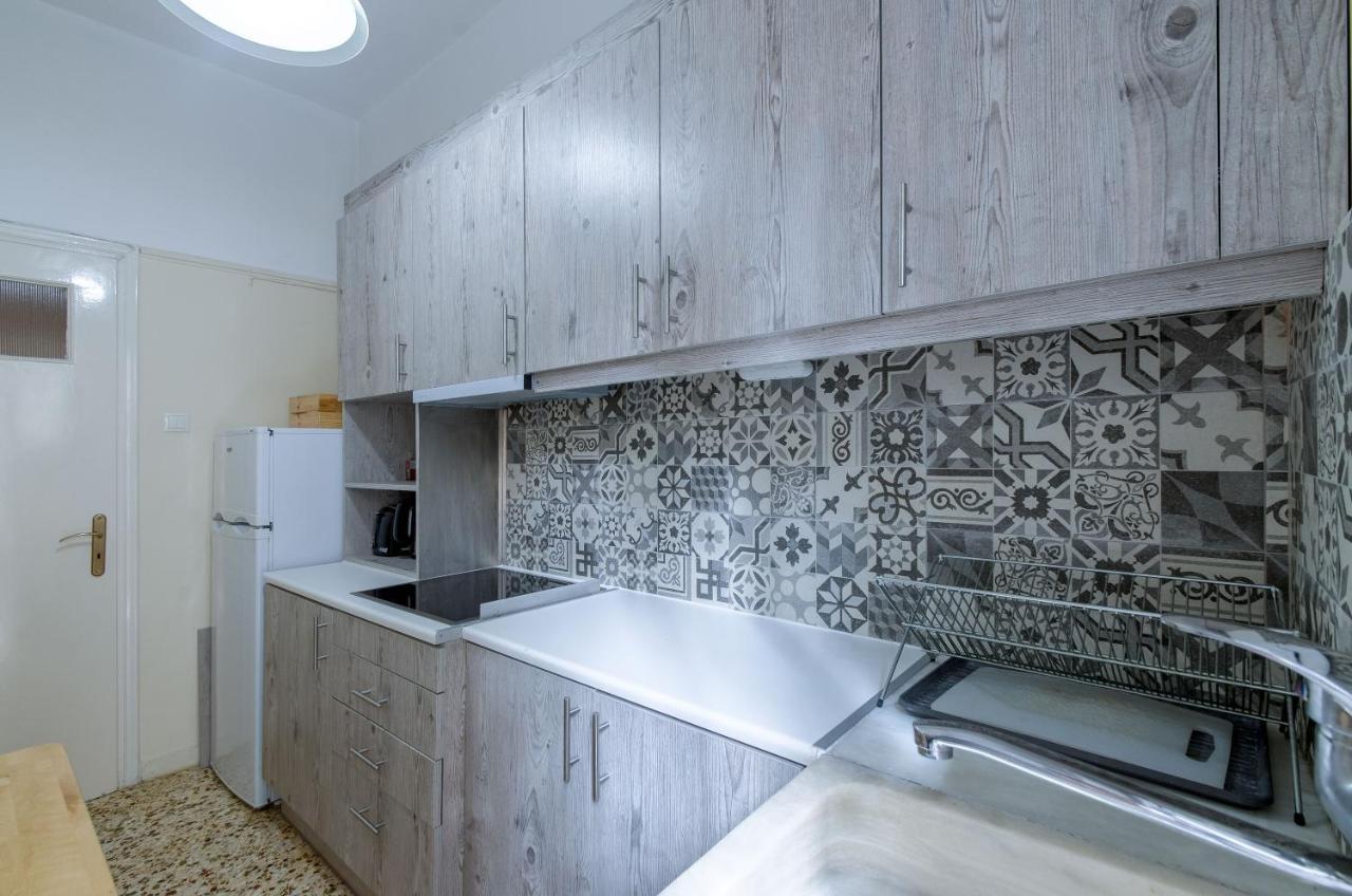 Beautiful 2Bd Apartment Near Historic Center Of Athene Buitenkant foto