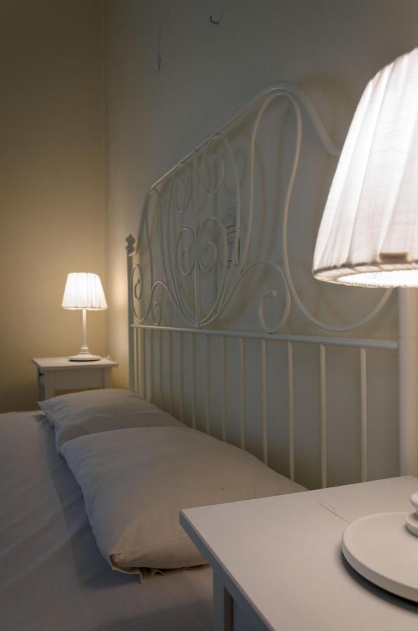 Beautiful 2Bd Apartment Near Historic Center Of Athene Buitenkant foto